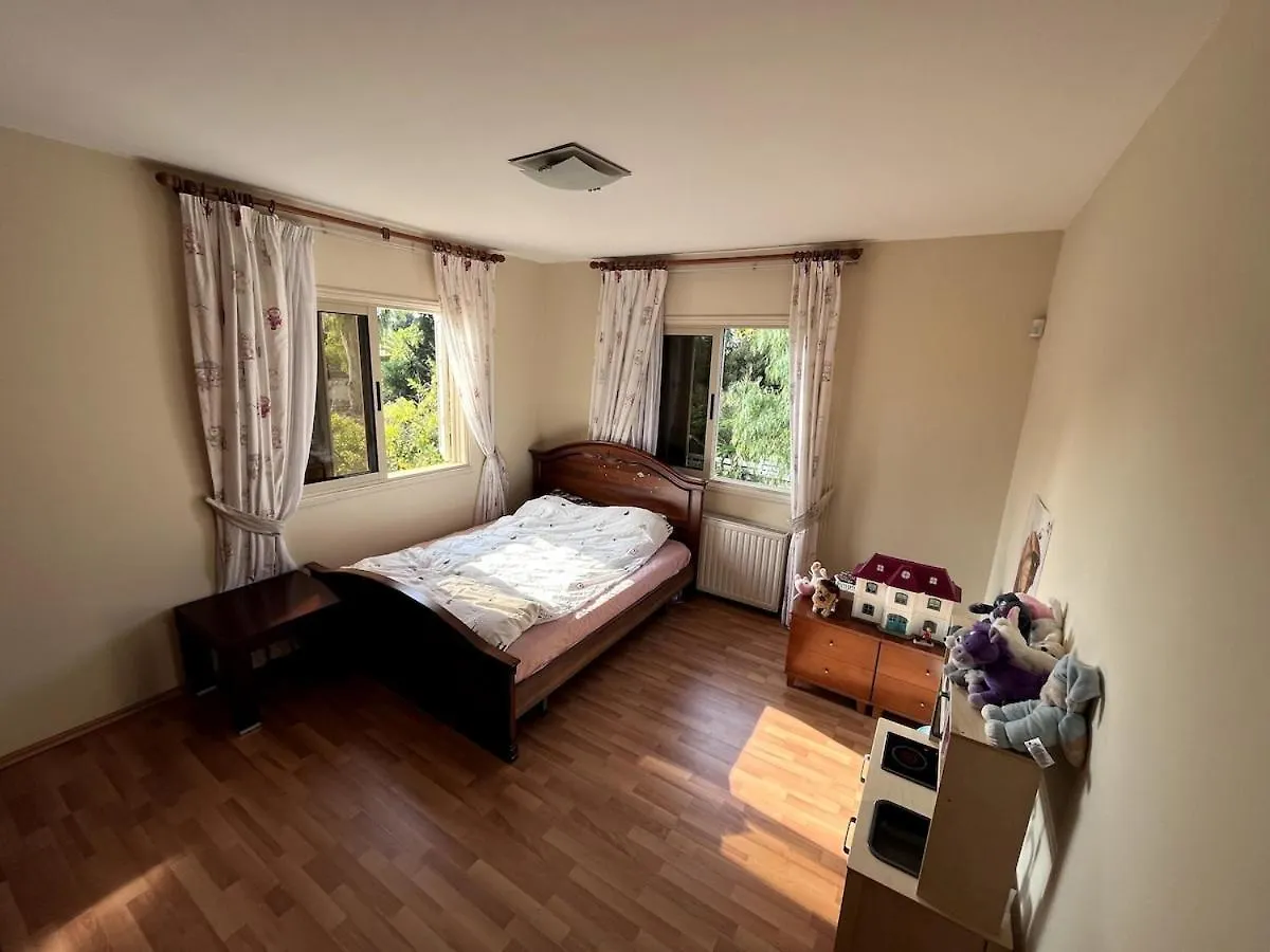 Seaside Villa 4Bdr, Large Pool Meneou